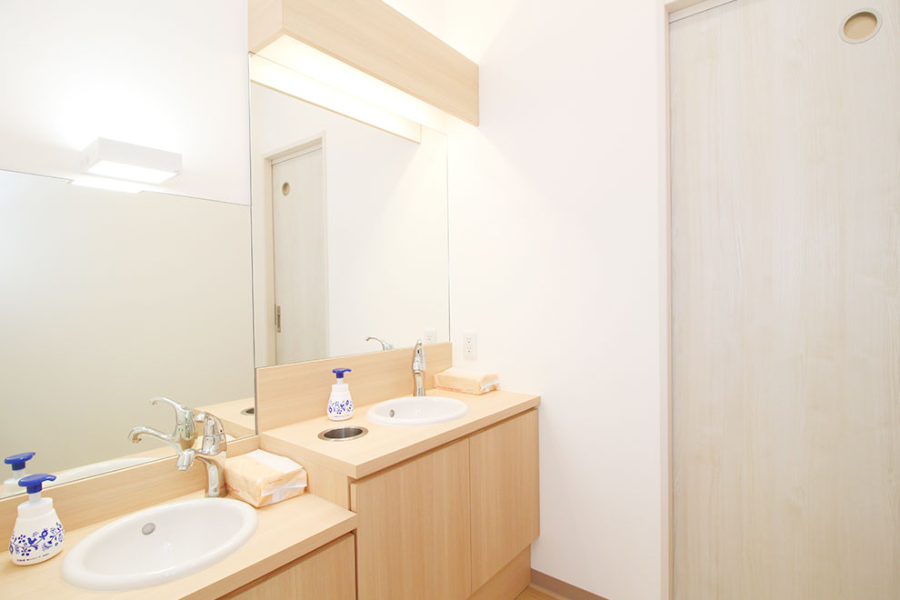 パウダールーム